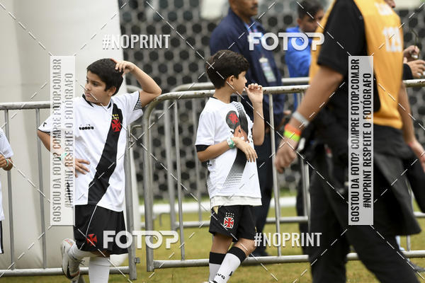 Buy your photos of the eventVasco X Athletico Paranaense � S�o Janu�rio - 22/09/2019 on Fotop
