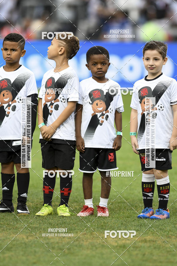 Buy your photos of the eventVasco X Athletico Paranaense � S�o Janu�rio - 22/09/2019 on Fotop
