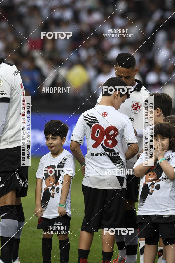 Buy your photos of the eventVasco X Athletico Paranaense � S�o Janu�rio - 22/09/2019 on Fotop