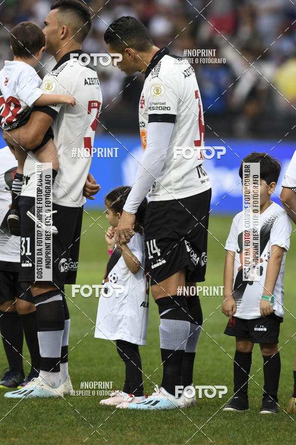 Buy your photos of the eventVasco X Athletico Paranaense � S�o Janu�rio - 22/09/2019 on Fotop