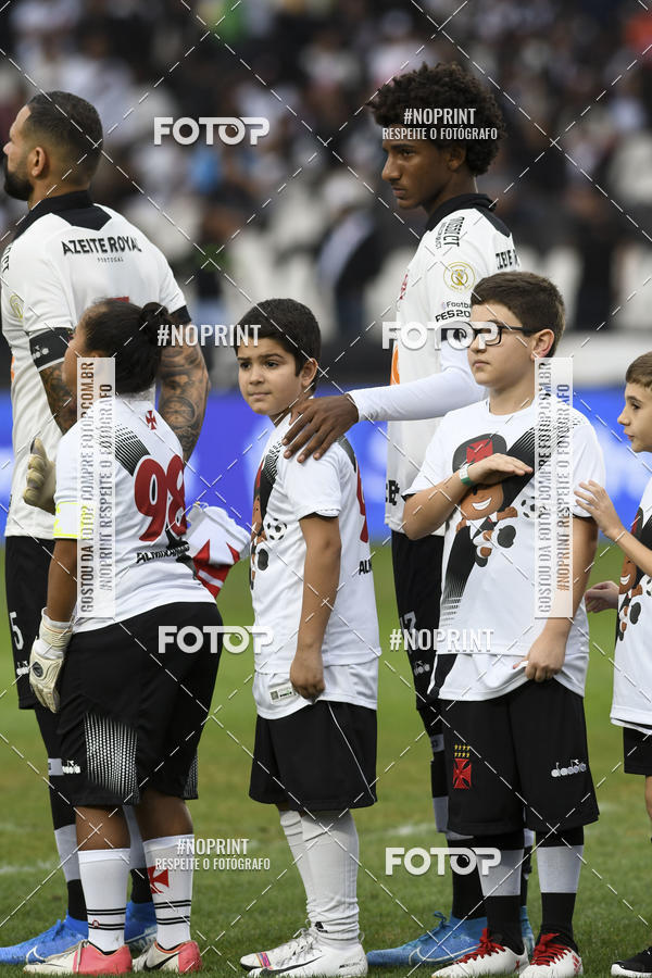 Buy your photos of the eventVasco X Athletico Paranaense � S�o Janu�rio - 22/09/2019 on Fotop