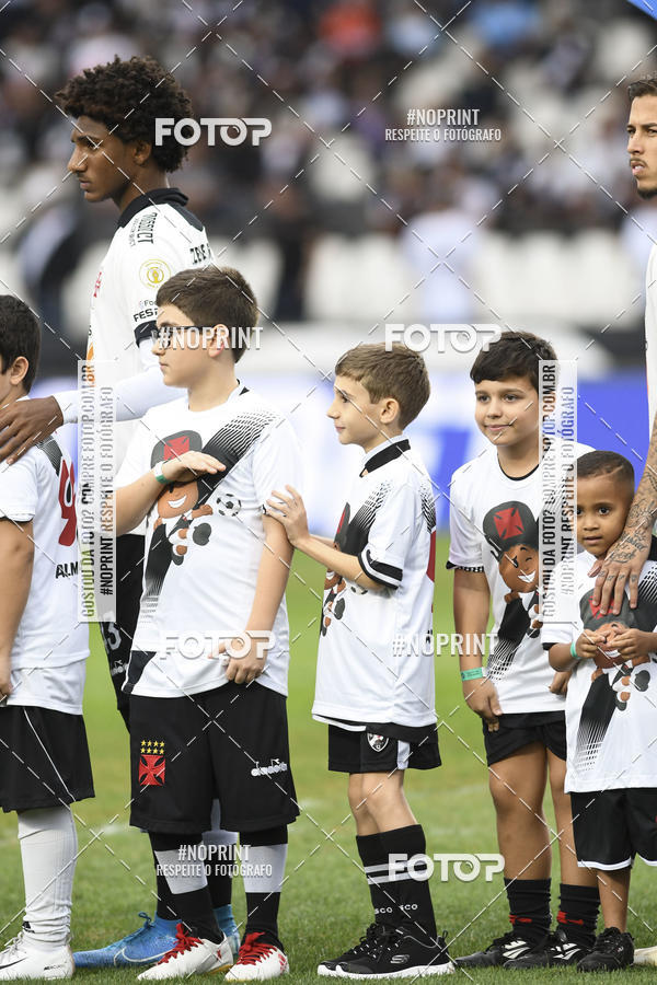 Buy your photos of the eventVasco X Athletico Paranaense � S�o Janu�rio - 22/09/2019 on Fotop