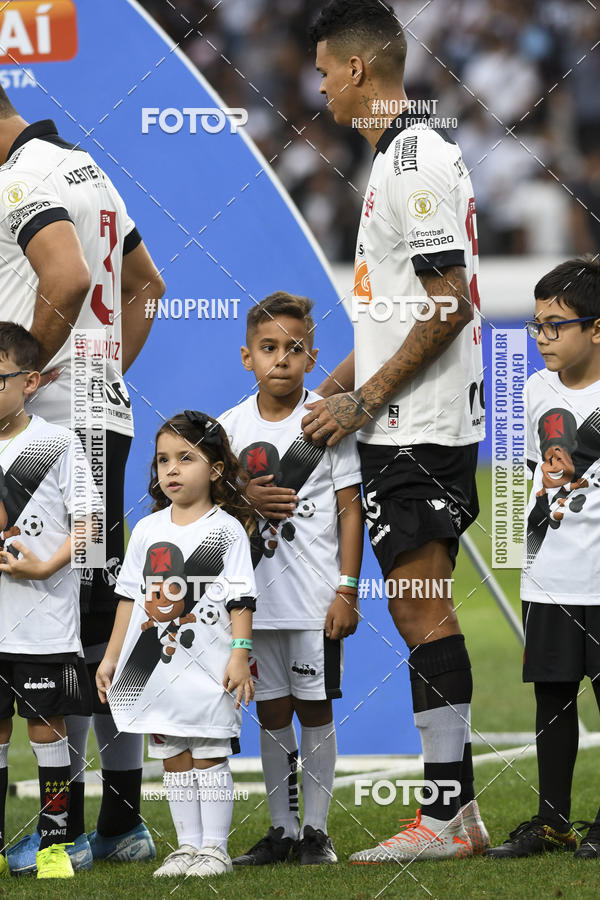 Buy your photos of the eventVasco X Athletico Paranaense � S�o Janu�rio - 22/09/2019 on Fotop