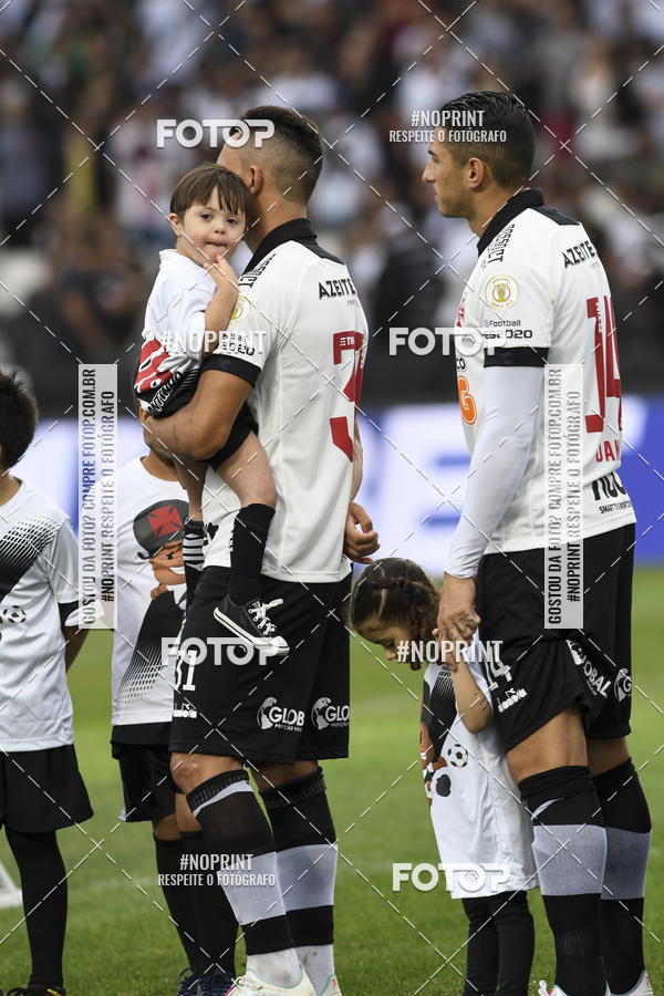 Buy your photos of the eventVasco X Athletico Paranaense � S�o Janu�rio - 22/09/2019 on Fotop