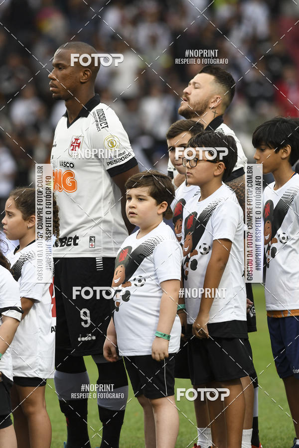 Buy your photos of the eventVasco X Athletico Paranaense � S�o Janu�rio - 22/09/2019 on Fotop