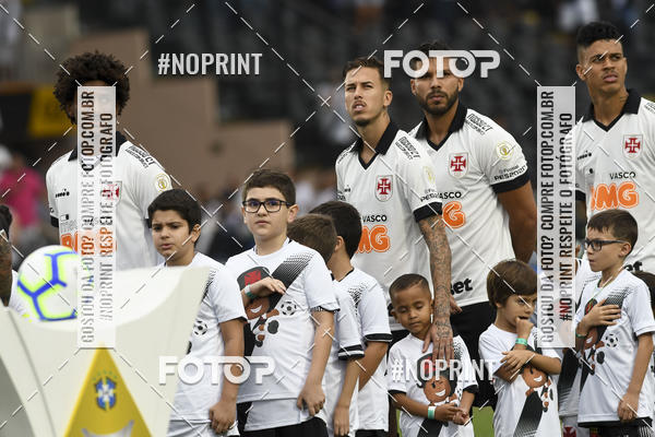 Buy your photos of the eventVasco X Athletico Paranaense � S�o Janu�rio - 22/09/2019 on Fotop