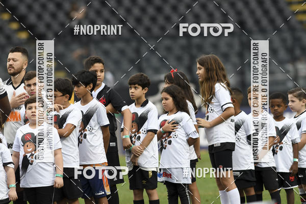 Buy your photos of the eventVasco X Athletico Paranaense � S�o Janu�rio - 22/09/2019 on Fotop