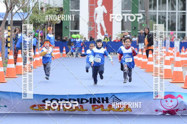 Buy your photos of the eventCorridinha Central Plaza on Fotop