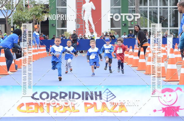 Buy your photos of the eventCorridinha Central Plaza on Fotop