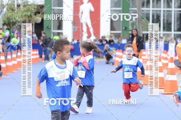 Buy your photos of the eventCorridinha Central Plaza on Fotop