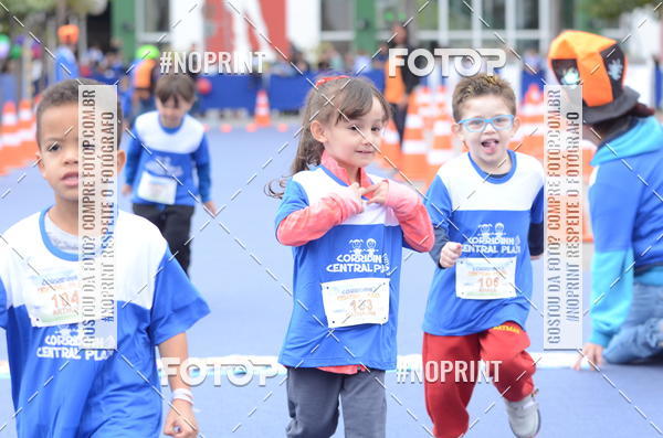 Buy your photos of the eventCorridinha Central Plaza on Fotop