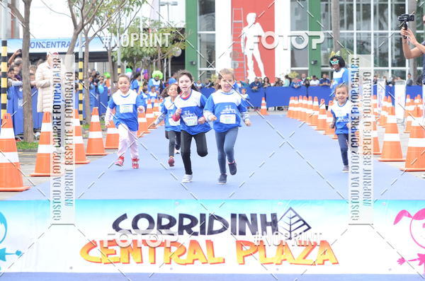 Buy your photos of the eventCorridinha Central Plaza on Fotop