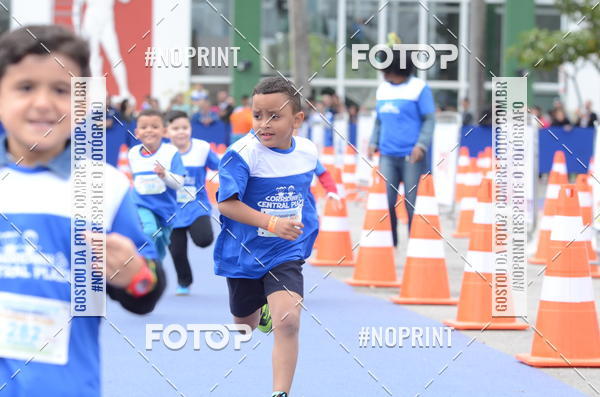 Buy your photos of the eventCorridinha Central Plaza on Fotop