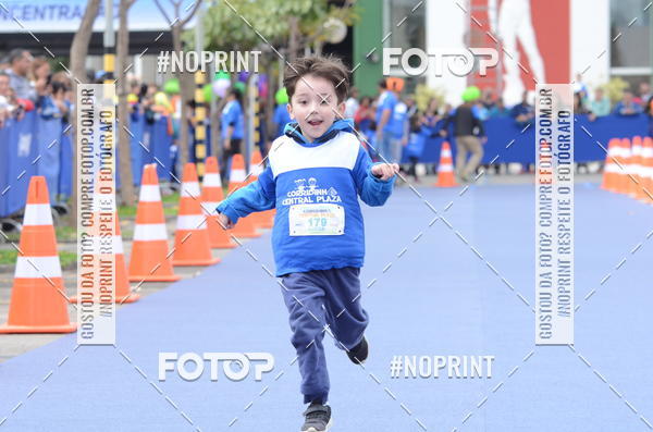 Buy your photos of the eventCorridinha Central Plaza on Fotop