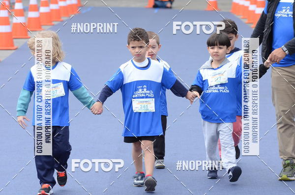 Buy your photos of the eventCorridinha Central Plaza on Fotop
