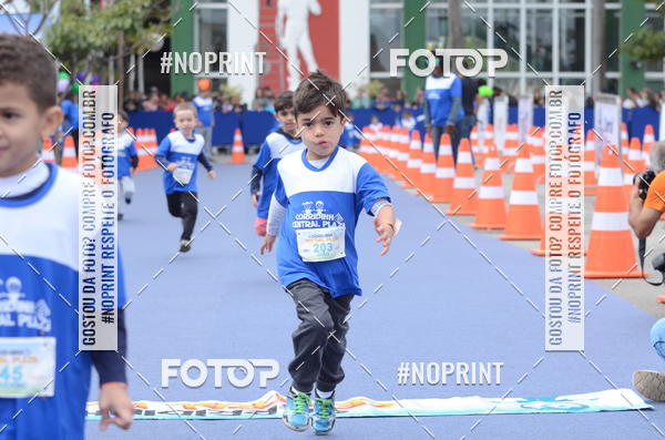 Buy your photos of the eventCorridinha Central Plaza on Fotop