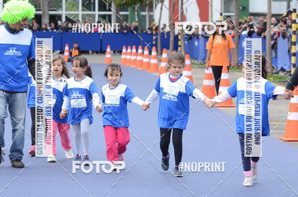 Buy your photos of the eventCorridinha Central Plaza on Fotop