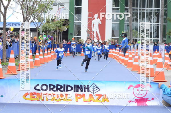 Buy your photos of the eventCorridinha Central Plaza on Fotop