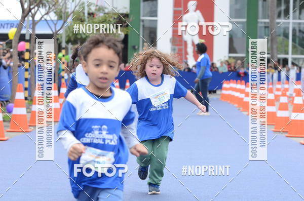 Buy your photos of the eventCorridinha Central Plaza on Fotop