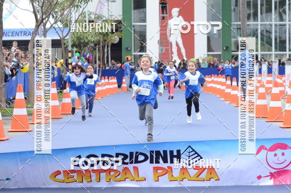 Buy your photos of the eventCorridinha Central Plaza on Fotop