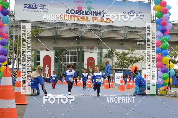 Buy your photos of the eventCorridinha Central Plaza on Fotop