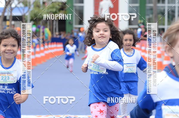 Buy your photos of the eventCorridinha Central Plaza on Fotop