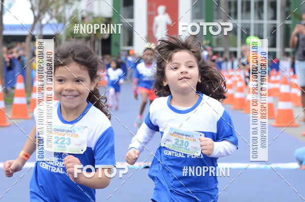 Buy your photos of the eventCorridinha Central Plaza on Fotop