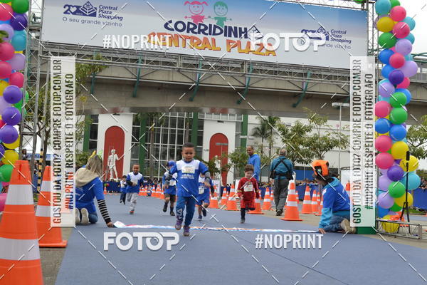 Buy your photos of the eventCorridinha Central Plaza on Fotop