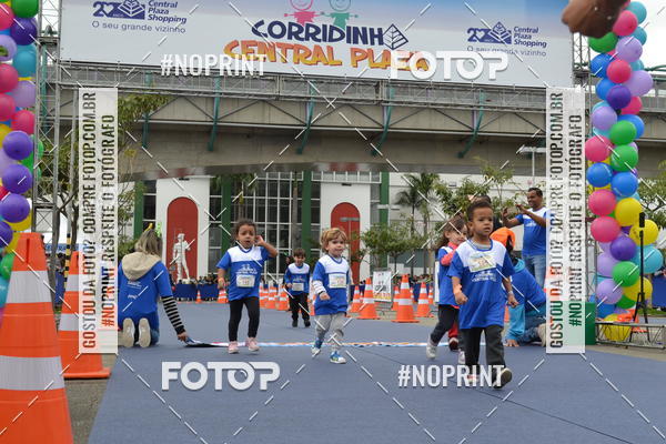 Buy your photos of the eventCorridinha Central Plaza on Fotop