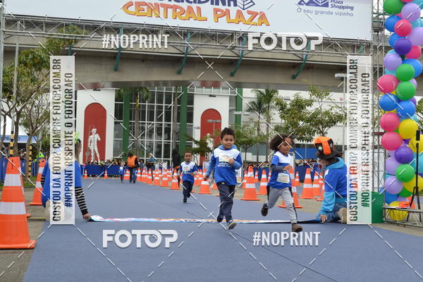 Buy your photos of the eventCorridinha Central Plaza on Fotop