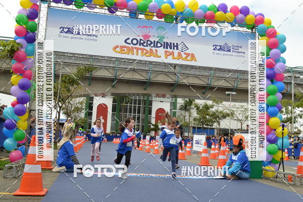 Buy your photos of the eventCorridinha Central Plaza on Fotop
