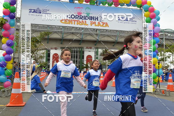Buy your photos of the eventCorridinha Central Plaza on Fotop