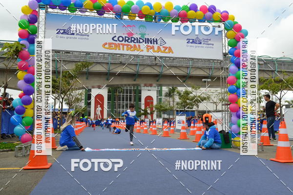 Buy your photos of the eventCorridinha Central Plaza on Fotop