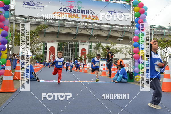 Buy your photos of the eventCorridinha Central Plaza on Fotop