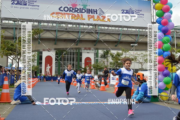 Buy your photos of the eventCorridinha Central Plaza on Fotop