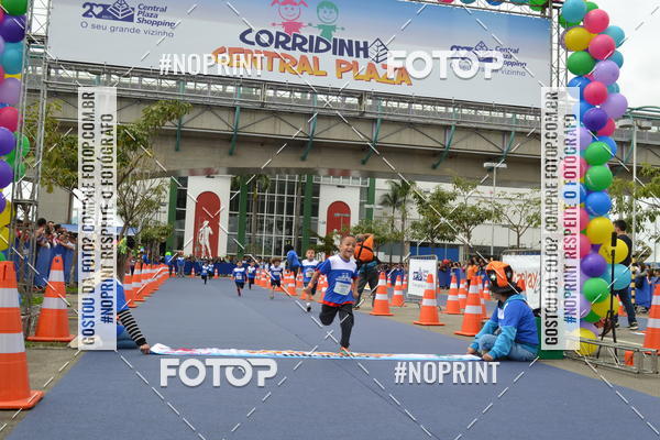 Buy your photos of the eventCorridinha Central Plaza on Fotop