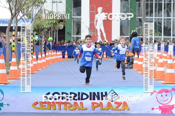 Buy your photos of the eventCorridinha Central Plaza on Fotop