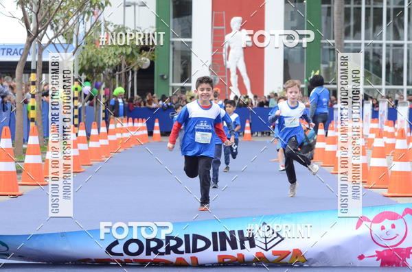 Buy your photos of the eventCorridinha Central Plaza on Fotop