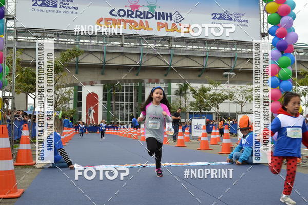 Buy your photos of the eventCorridinha Central Plaza on Fotop