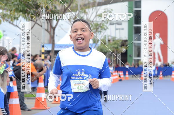 Buy your photos of the eventCorridinha Central Plaza on Fotop