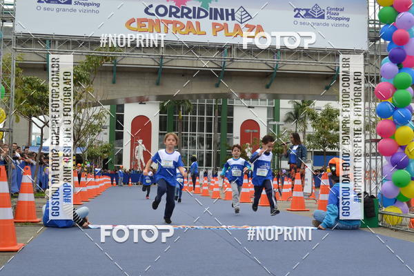 Buy your photos of the eventCorridinha Central Plaza on Fotop