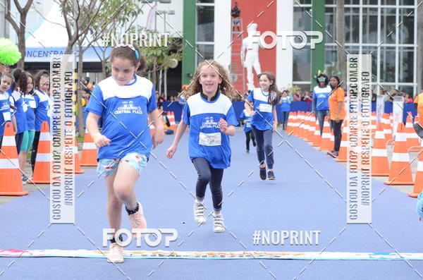 Buy your photos of the eventCorridinha Central Plaza on Fotop