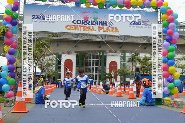 Buy your photos of the eventCorridinha Central Plaza on Fotop
