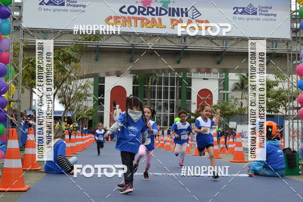 Buy your photos of the eventCorridinha Central Plaza on Fotop