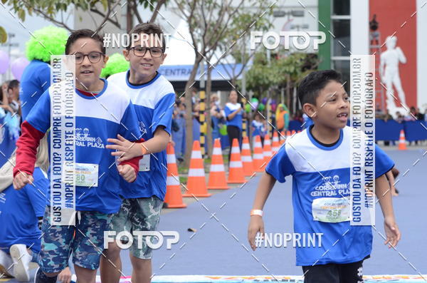 Buy your photos of the eventCorridinha Central Plaza on Fotop