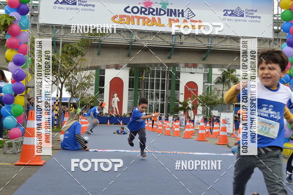 Buy your photos of the eventCorridinha Central Plaza on Fotop