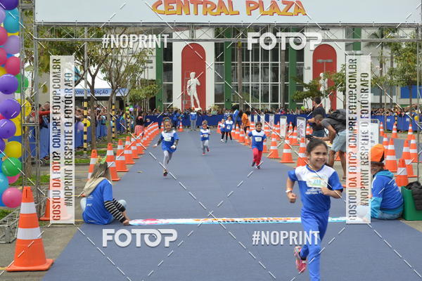 Buy your photos of the eventCorridinha Central Plaza on Fotop