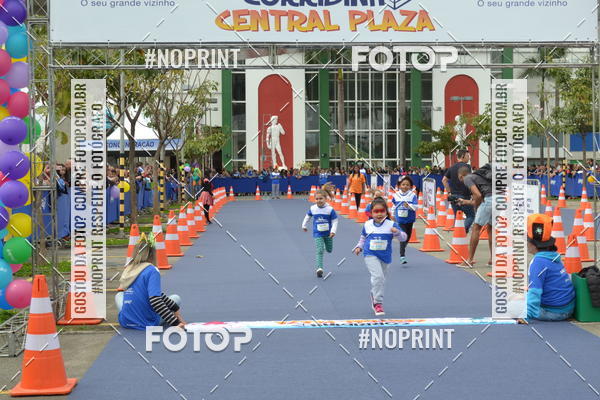 Buy your photos of the eventCorridinha Central Plaza on Fotop