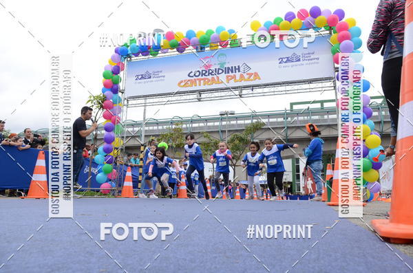 Buy your photos of the eventCorridinha Central Plaza on Fotop