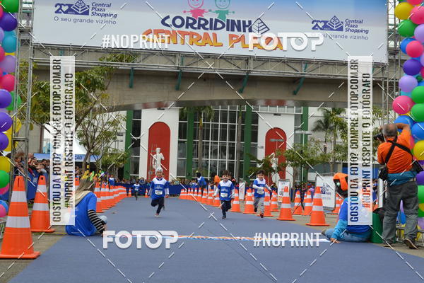 Buy your photos of the eventCorridinha Central Plaza on Fotop
